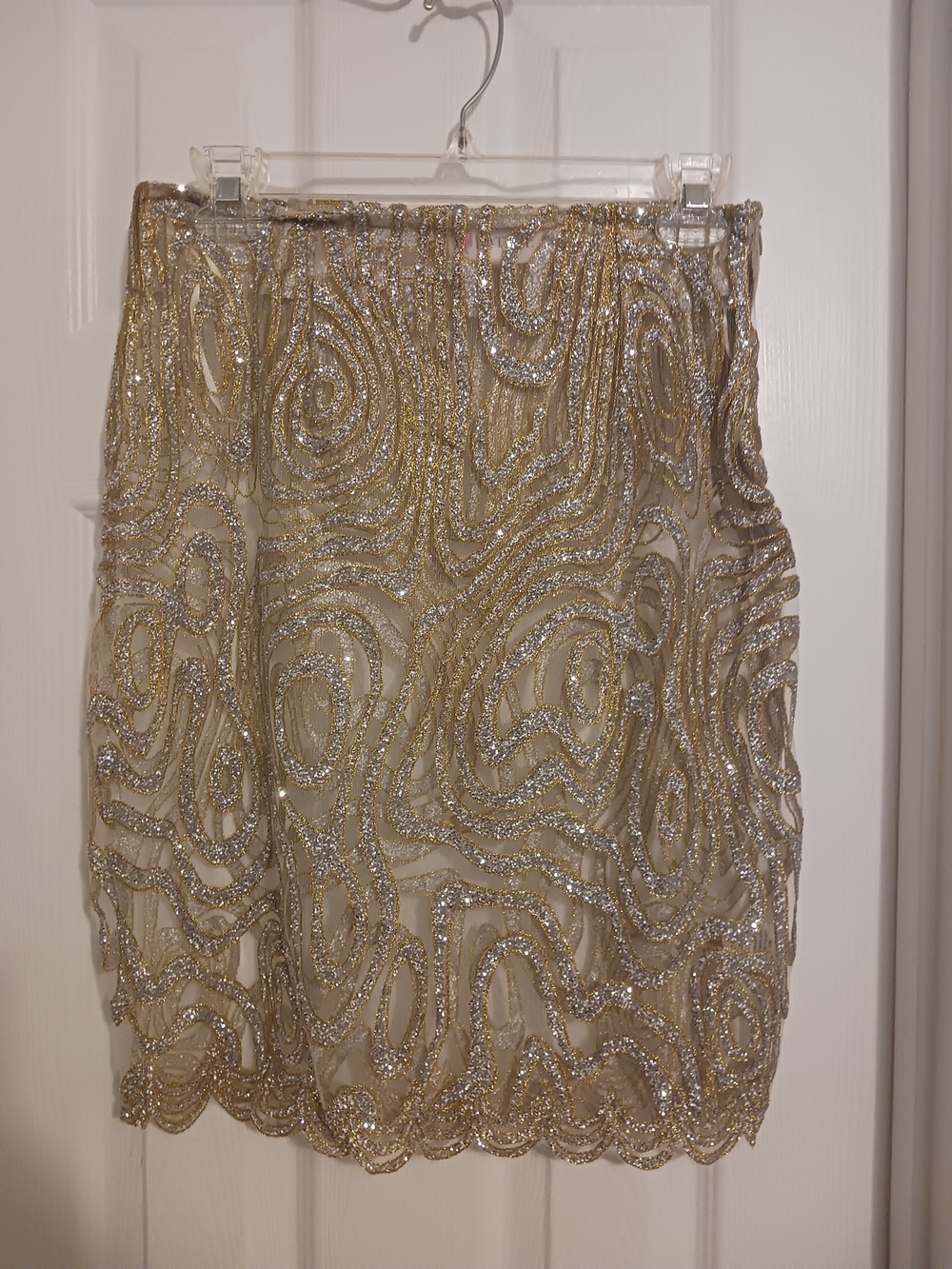 L'ATISTE Gold and Silver Mesh Glitter Mini Skirt sizw Medium Zip